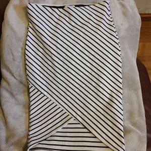 3 for 30$ Zara striped slim fit skirt